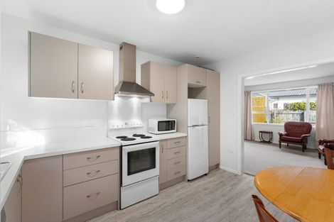 Photo of property in 2/22 Burdale Street, Riccarton, Christchurch, 8011