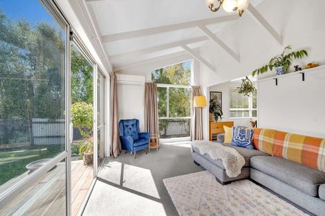 Photo of property in 9a Stuart Street, Holmes Hill, Oamaru, 9401