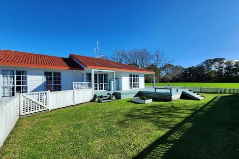 Photo of property in 22 Cromwell Drive, Fitzroy, Hamilton, 3206