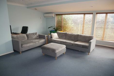 Photo of property in 15 Ashfield Place, Ilam, Christchurch, 8041