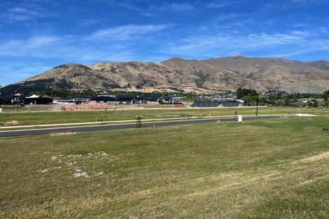 Photo of property in 8 Mason Street, Wanaka, 9305