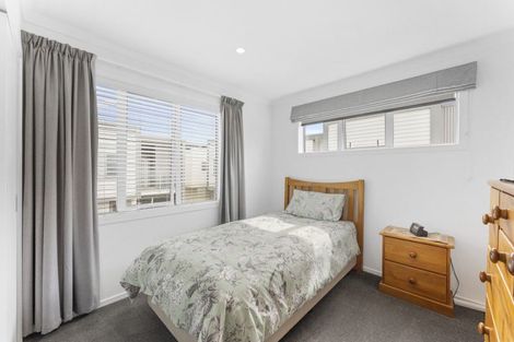 Photo of property in 1/87 Victoria Street, Alicetown, Lower Hutt, 5010