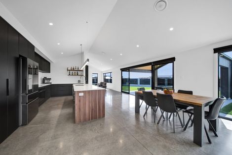 Photo of property in 22 Larlin Drive, Hawera, 4675