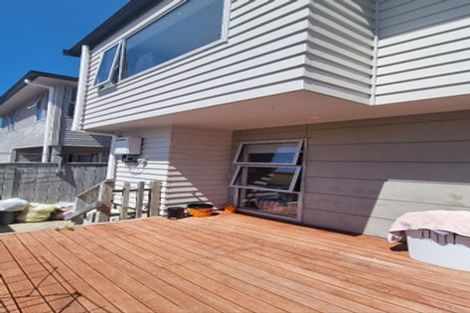 Photo of property in 113d4 Moorefield Road, Johnsonville, Wellington, 6037