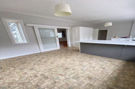 Photo of property in 19b Croft Grove, Moera, Lower Hutt, 5010