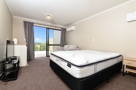 Photo of property in 21u2 Park Terrace, Hamilton Central, Hamilton, 3204