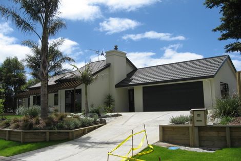 Photo of property in 6b Oakwood Place, Pukekohe, 2120