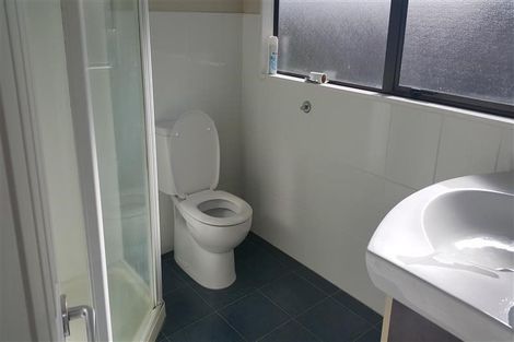 Photo of property in 77e Sturges Road, Henderson, Auckland, 0612