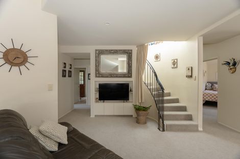 Photo of property in 16 Slade Street, Oamaru North, Oamaru, 9400