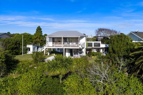 Photo of property in 7 Nihinihi Avenue, Raglan, 3225