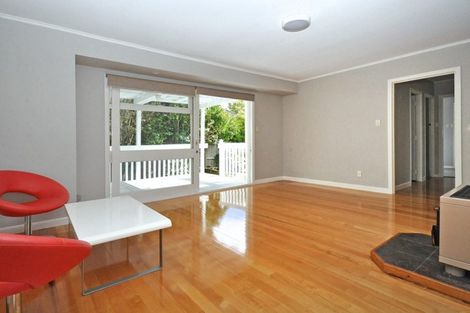 Photo of property in 20a Corunna Road, Milford, Auckland, 0620