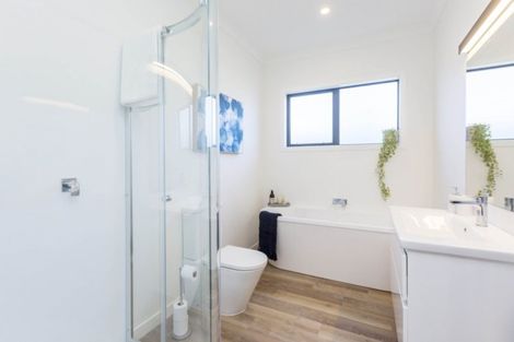 Photo of property in 7 Hopkirk Avenue, Wallaceville, Upper Hutt, 5018