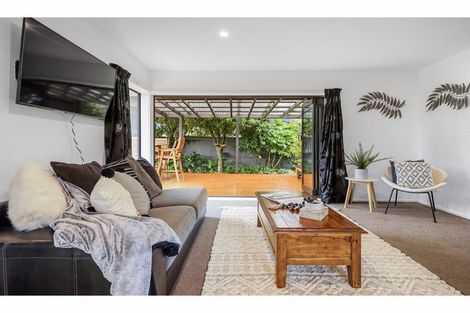 Photo of property in 53 Leicester Crescent, Hoon Hay, Christchurch, 8025