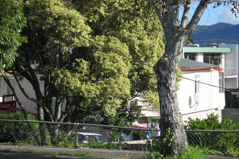 Photo of property in 244a Great North Road, Henderson, Auckland, 0612