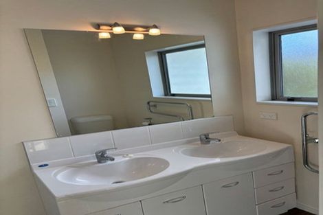 Photo of property in 43a Phillip Street, Johnsonville, Wellington, 6037