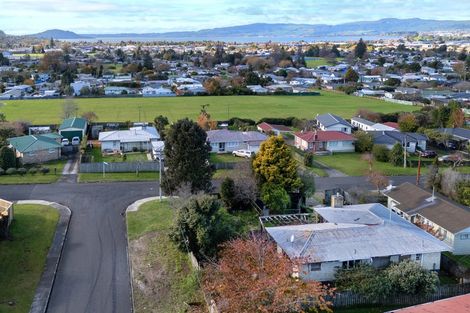 Photo of property in 2 Inverness Road, Western Heights, Rotorua, 3015