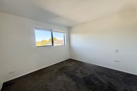 Photo of property in 4/61 Matipo Road, Te Atatu Peninsula, Auckland, 0610
