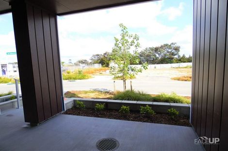 Photo of property in 1/2 Warrant Officer Lane, Hobsonville, Auckland, 0616