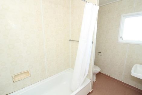 Photo of property in 6 Meads Place, Marton, 4710