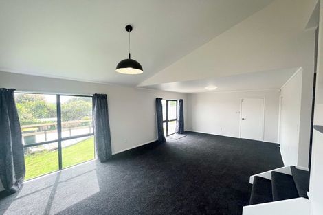 Photo of property in 16 Ebony Place, Massey, Auckland, 0614