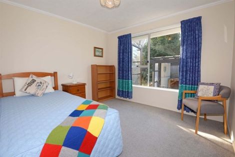Photo of property in 23 Oakley Crescent, Hornby, Christchurch, 8042