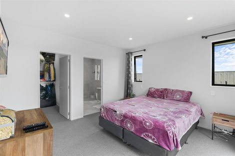 Photo of property in 8 Coach Way, Rolleston, 7614