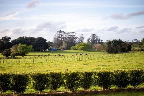 Photo of property in 355a Waikaramu Road, Waimate North, Kaikohe, 0472