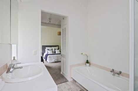 Photo of property in 29 Golding Road, Taradale, Napier, 4112