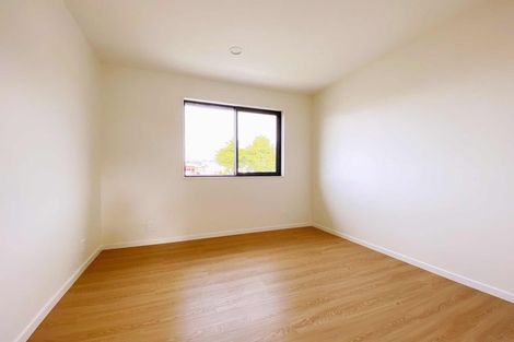Photo of property in 2c/3 Blanc Road, Silverdale, 0932