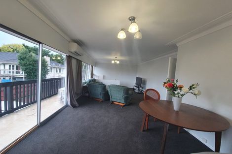 Photo of property in 2/3 Opaheke Road, Papakura, 2110