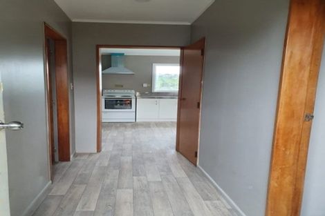 Photo of property in 38 Bassett Road, Johnsonville, Wellington, 6037