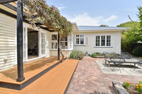 Photo of property in 42 Hinemoa Street, Spreydon, Christchurch, 8024