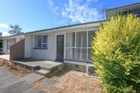 Photo of property in 2/32 Mona Vale Avenue, Riccarton, Christchurch, 8011