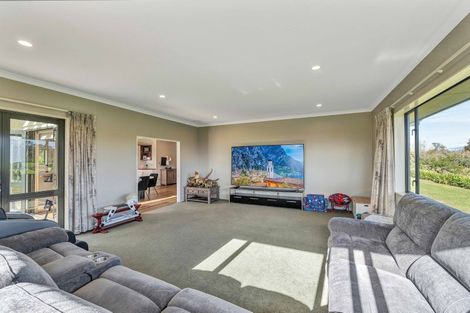 Photo of property in 282 Wortley Road, Waiongana, New Plymouth, 4373