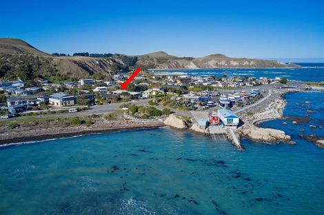 Photo of property in 4 Moa Road, South Bay, Kaikoura, 7300