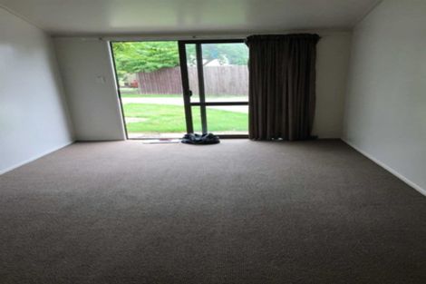 Photo of property in 17 Piko Crescent, Riccarton, Christchurch, 8041