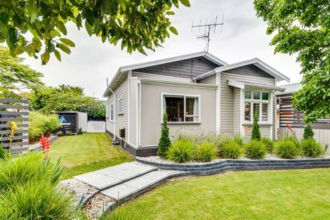 Photo of property in 12 Otatara Road, Taradale, Napier, 4112