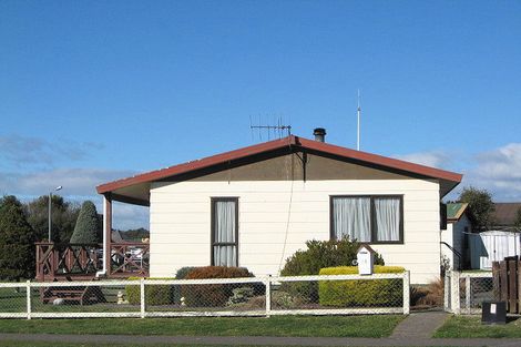 Photo of property in 14 Svenson Road, Waipukurau, 4200