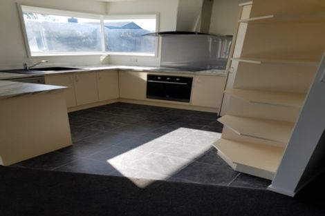 Photo of property in 18 Sea Eagles Place, North New Brighton, Christchurch, 8083