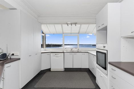 Photo of property in 6 Keam Way, Welcome Bay, Tauranga, 3112