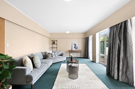 Photo of property in 16 Resthill Crescent, Glenview, Hamilton, 3206