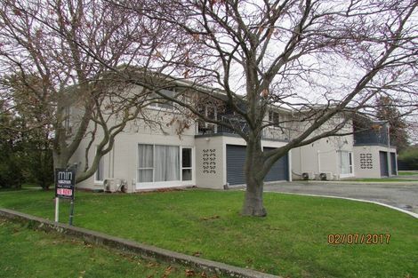 Photo of property in 2/53 Brockworth Place, Riccarton, Christchurch, 8011