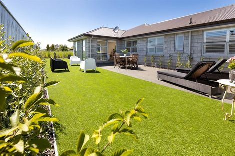 Photo of property in 24 Spencer Place, Springlands, 7201