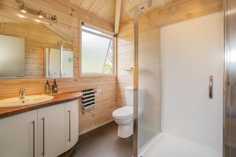 Photo of property in 33 Mccormick Place, Pauanui, Hikuai, 3579