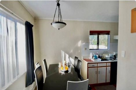 Photo of property in 38b Lindis Place, Mangere Bridge, Auckland, 2022