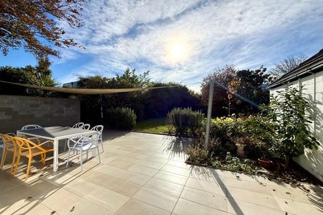 Photo of property in 23 Helmores Lane, Merivale, Christchurch, 8014
