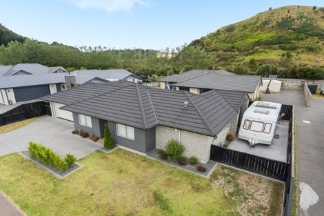 Photo of property in 296 Lakes Boulevard, Pyes Pa, Tauranga, 3112