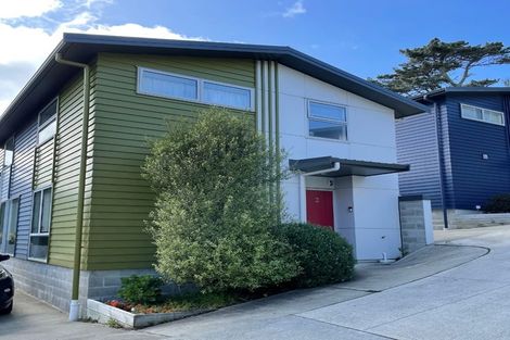 Photo of property in 61u2 Black Rock Road, Newlands, Wellington, 6037