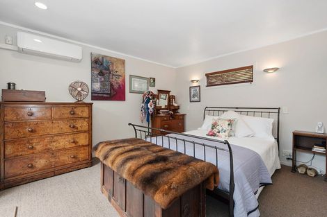 Photo of property in 11 Maeroa Road, Beerescourt, Hamilton, 3200