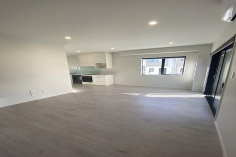 Photo of property in 5/39 Renata Crescent, Te Atatu Peninsula, Auckland, 0610